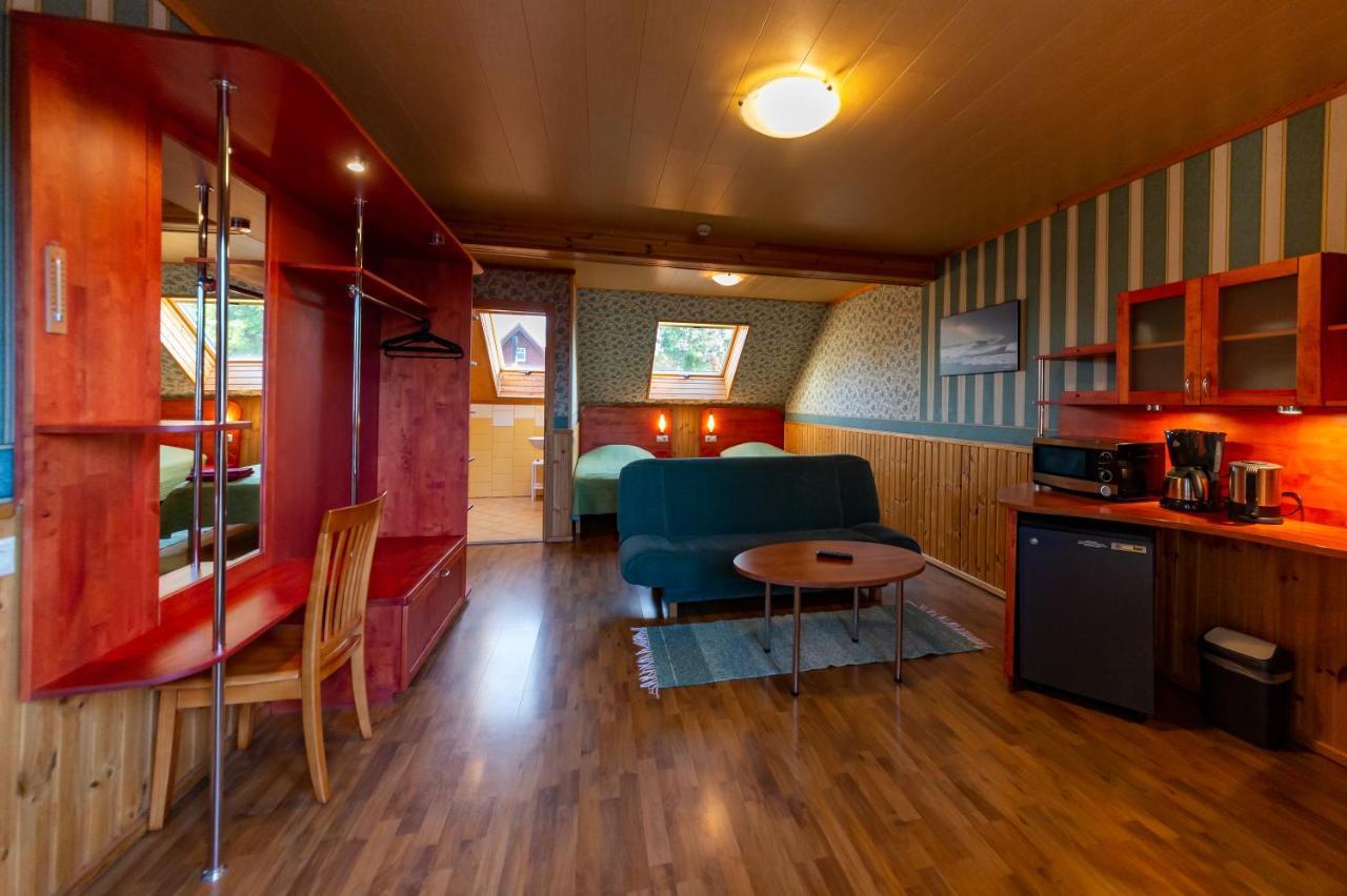 Padu Hotell Kärdla Quarto foto